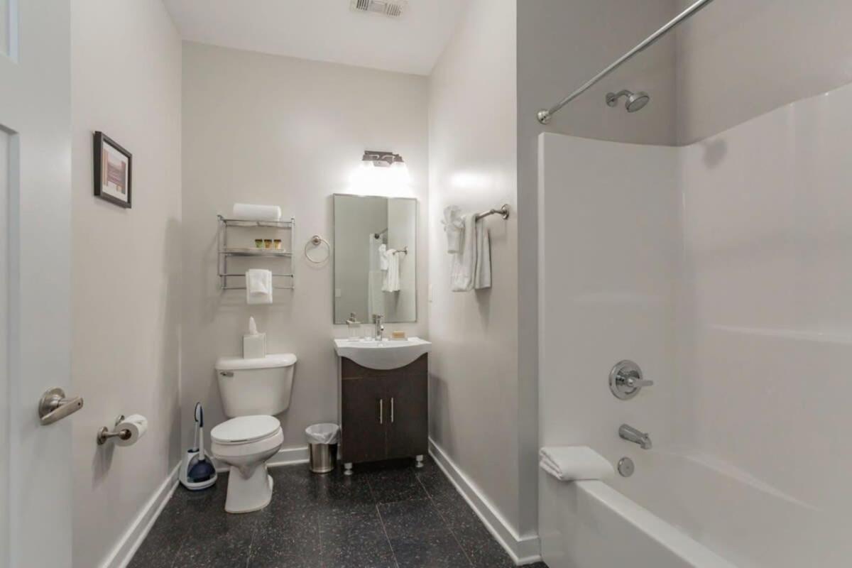 נאשוויל Cozysuites Musicrow Astonishing Studio With Free Parking 38 מראה חיצוני תמונה